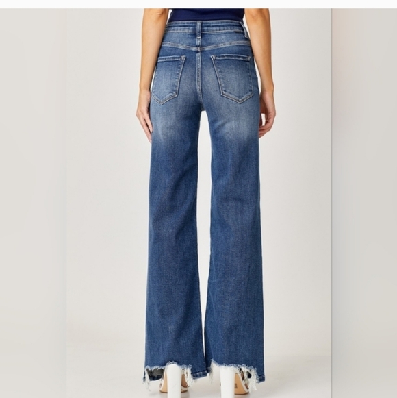 NWT Risen High Rise Wide Leg Jeans Raw Hem Blue Denim Women’s Size 9 Inseam 33" - Picture 4 of 6